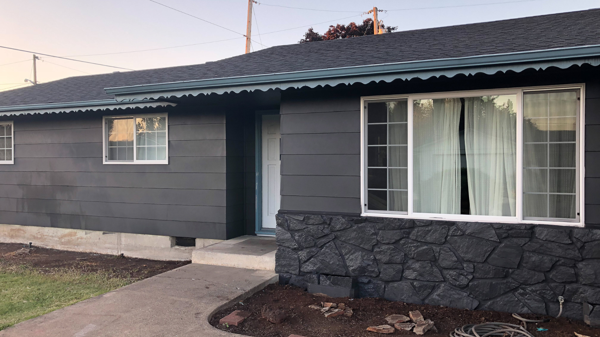 Submarine Gray exterior paint color